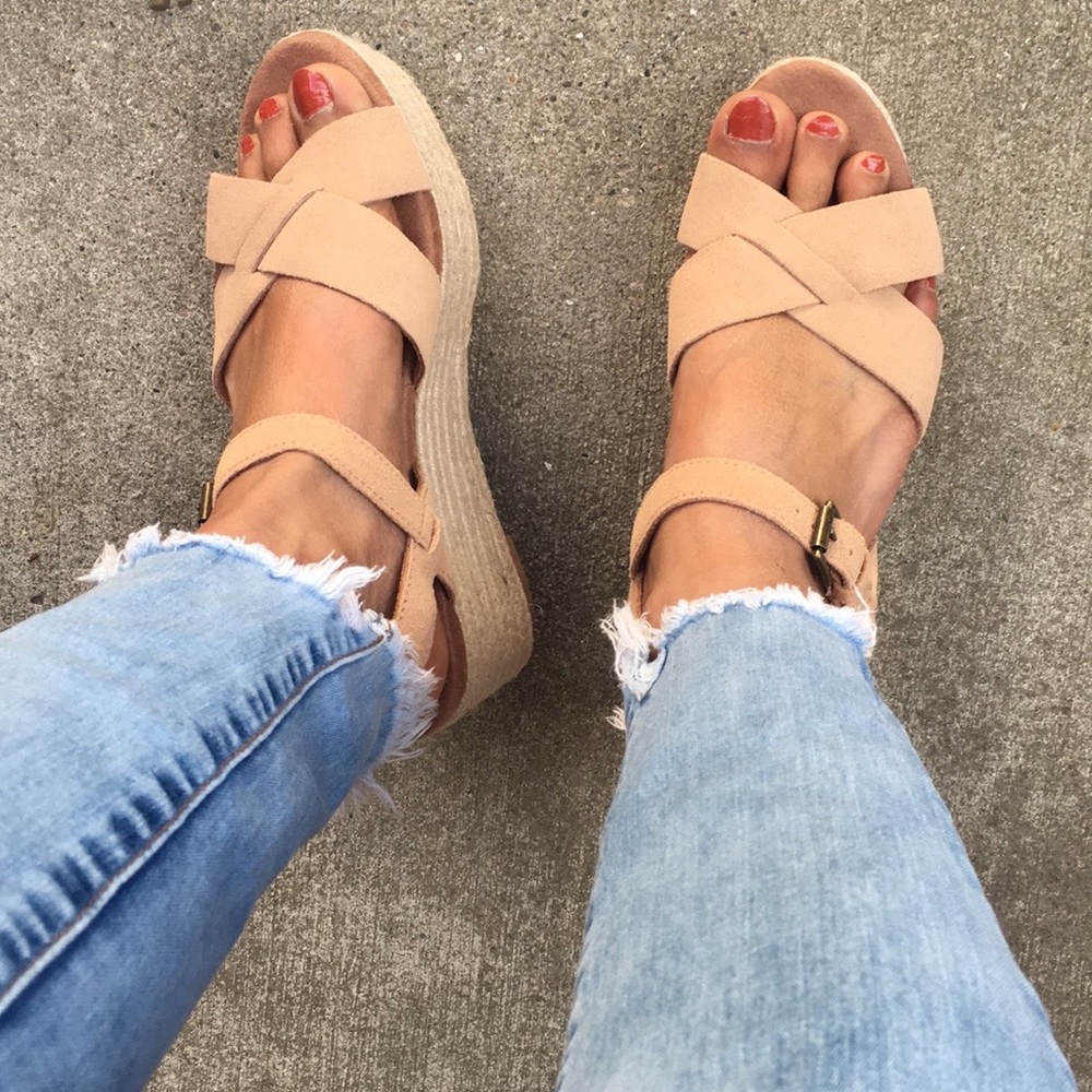 TOMS WEDGES SANDALS